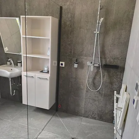 Koporos 4*